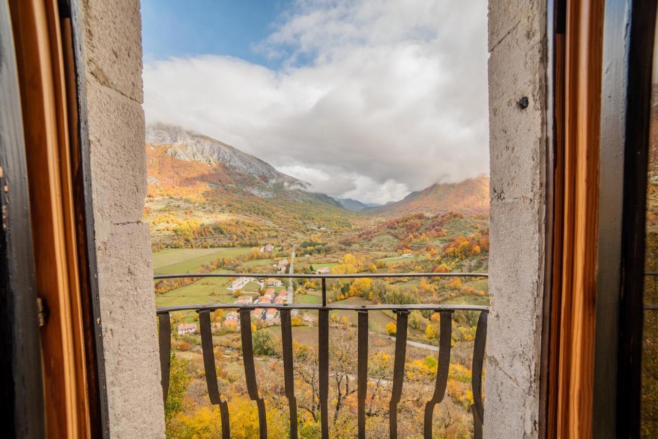 Dimora Fresilia Casa Vacanze Opi Exterior foto
